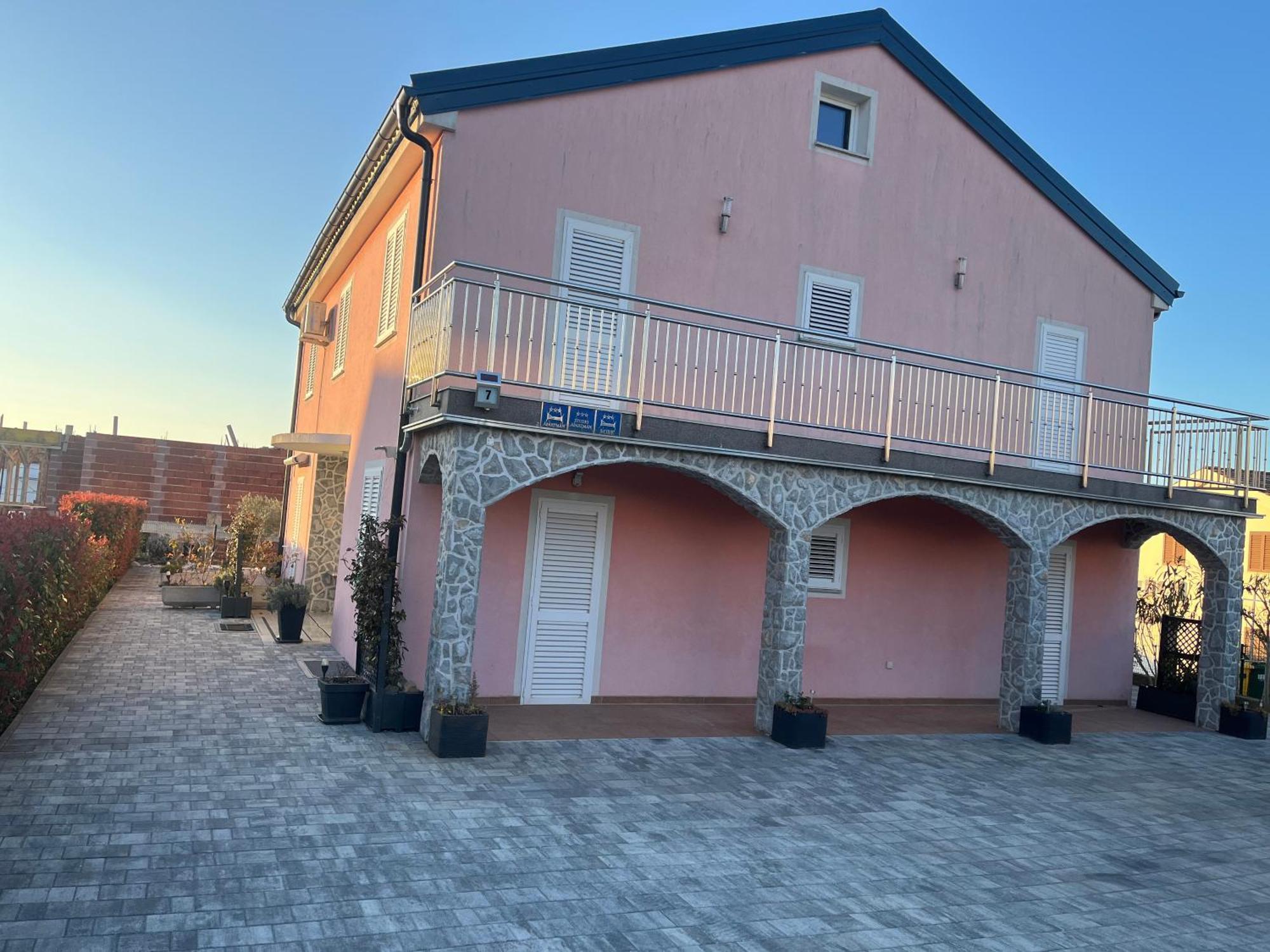 Apartments Marija Malinska Eksteriør billede